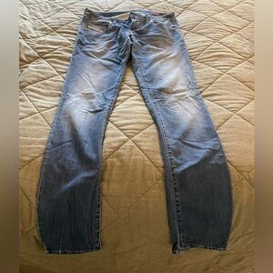 Diesel Women’s Blue Slim Fit  (Sweat Pant) Jeans size 31